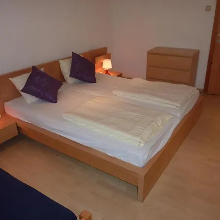 Manorhaus Апартаменти Зелль